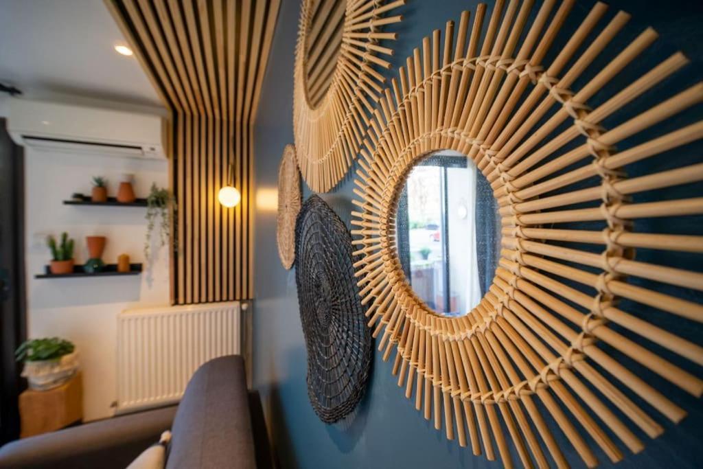 Air-Conditioned Apartment With Private Parking Марсель Экстерьер фото