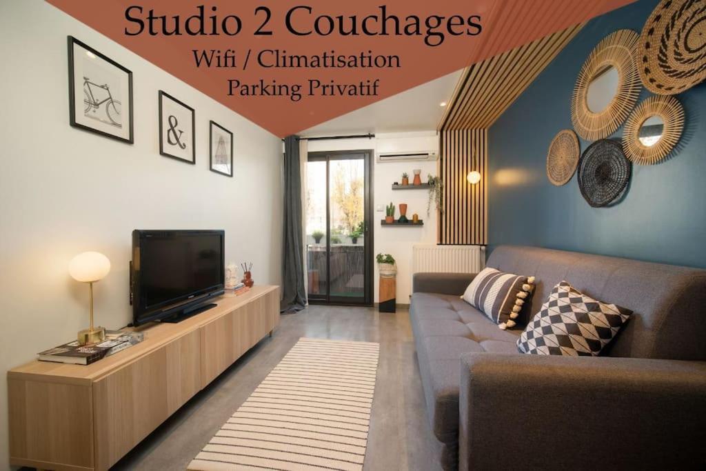 Air-Conditioned Apartment With Private Parking Марсель Экстерьер фото